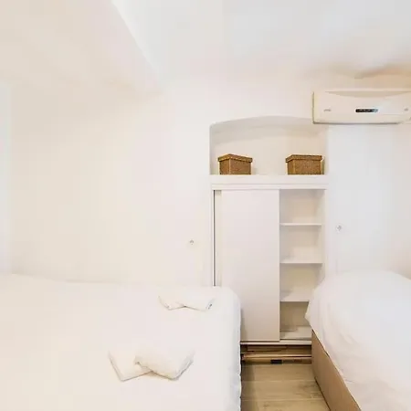 Beautiful 2Br House W/Ac 400Meters Taksim Square Apartment Istanbul Exterior photo